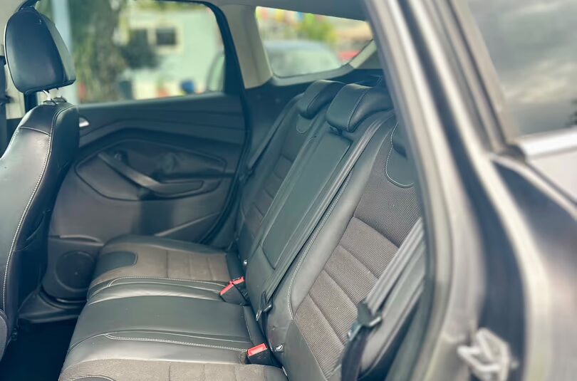 Ford Kuga 2.0 TDCI 140 CV 4WD Cambio Automatico De