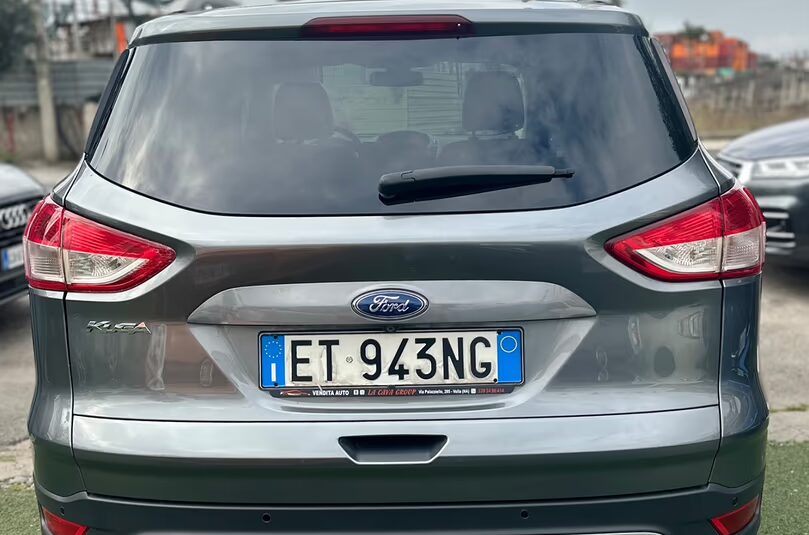 Ford Kuga 2.0 TDCI 140 CV 4WD Cambio Automatico De