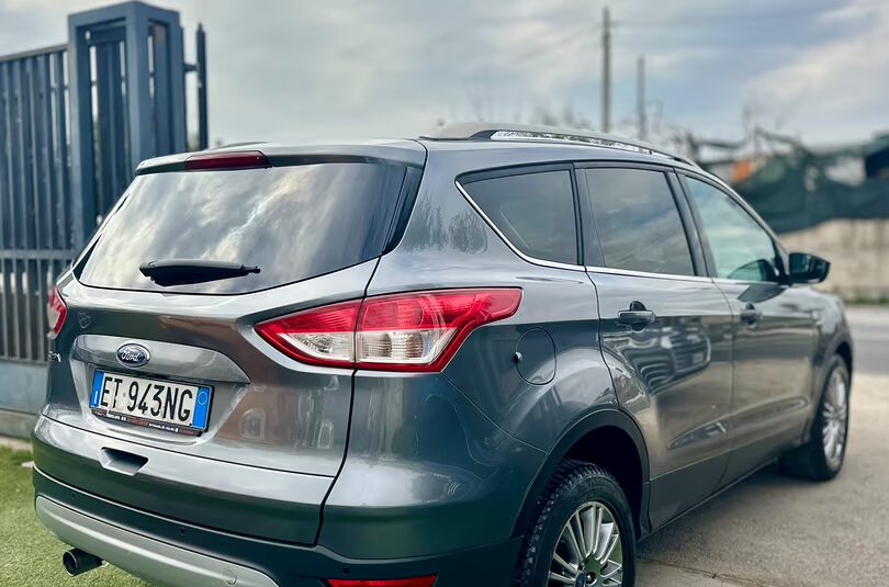 Ford Kuga 2.0 TDCI 140 CV 4WD Cambio Automatico De