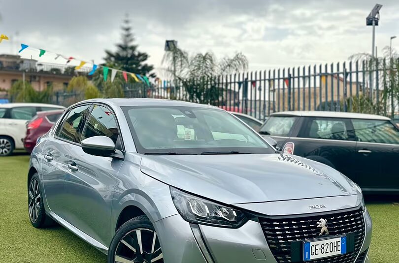 Peugeot 208 PureTech 100 Stop&Start 5 porte Allure